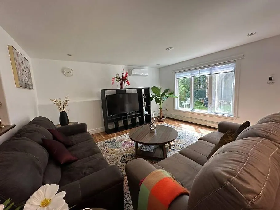 Apartment Cozy 2-Bedrooms Suit Halifax